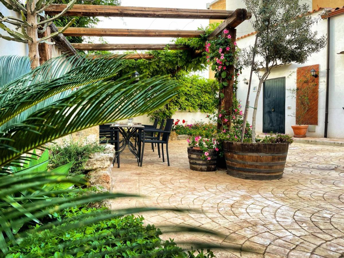 Baglio Reale Apartments Palermo Buitenkant foto